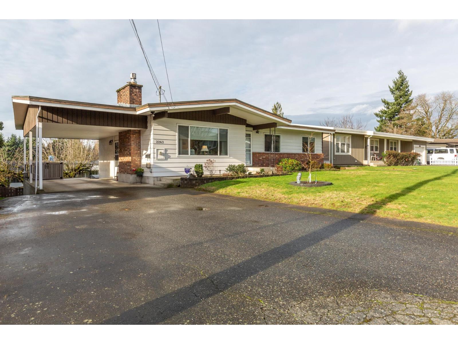 2263 RAINIER STREET