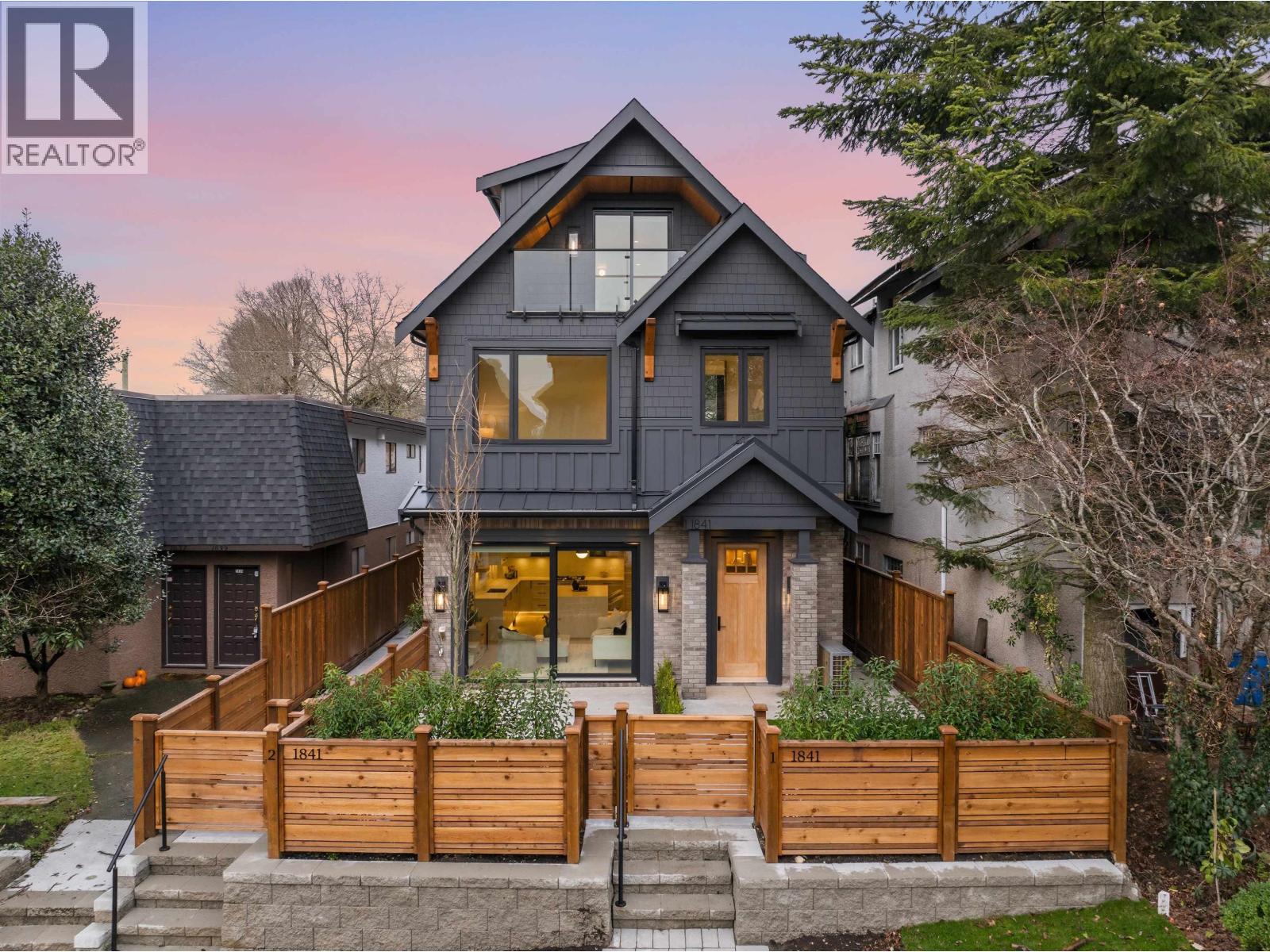 1 1841 PARKER STREET