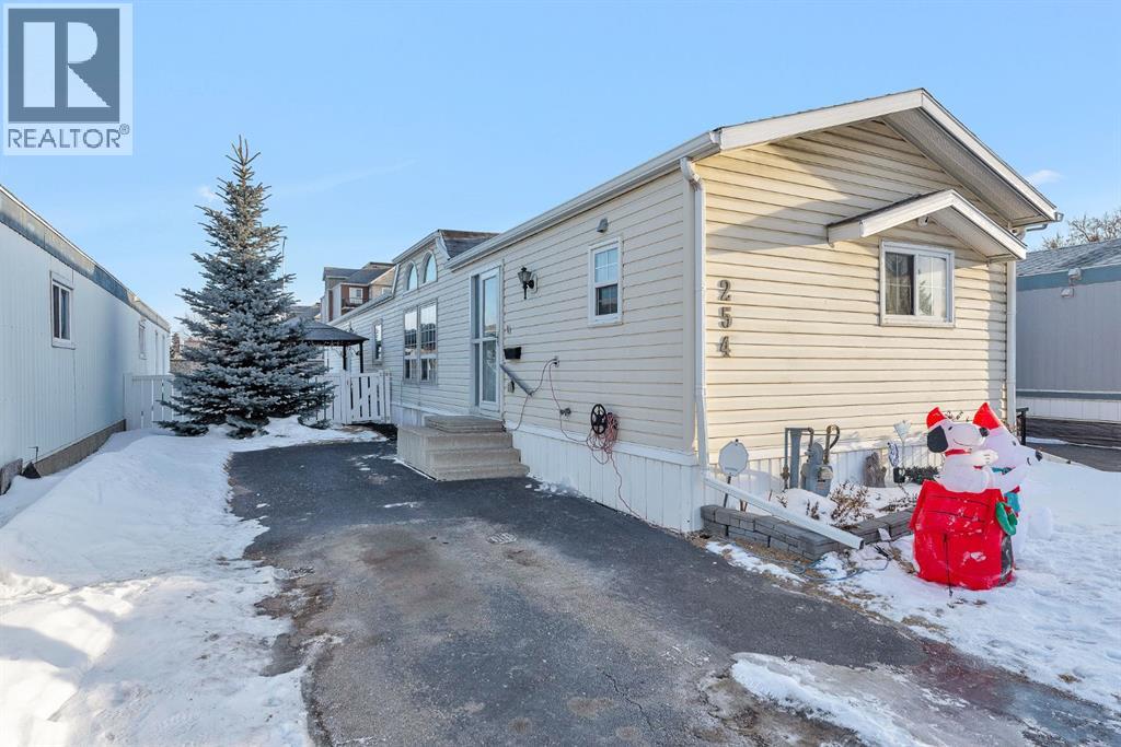 254 Erin Woods Circle SE