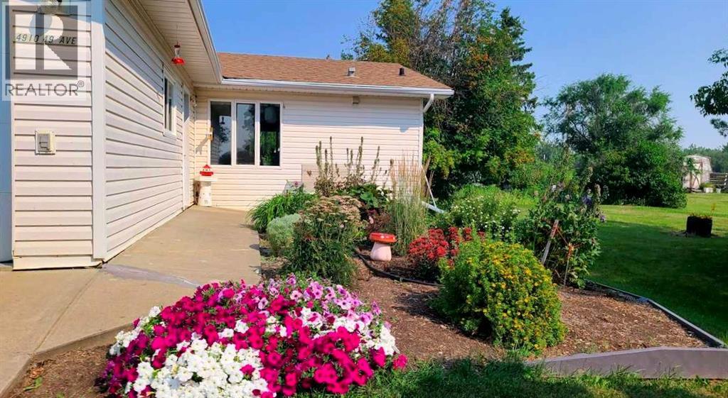 4910 49 Avenue S