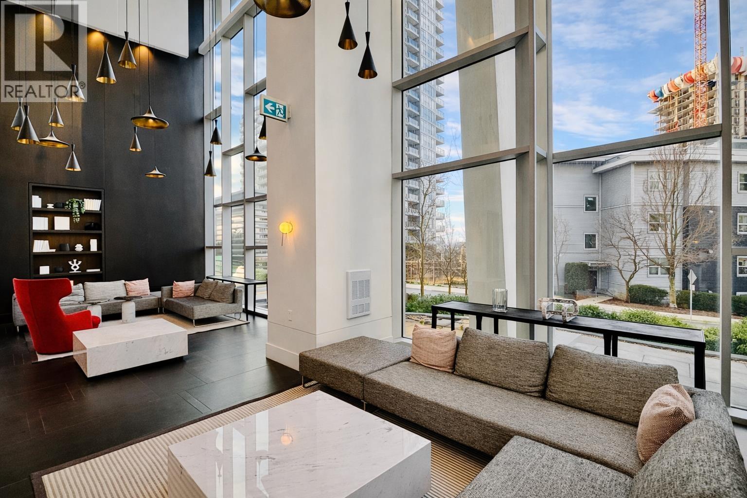 2605 567 CLARKE ROAD