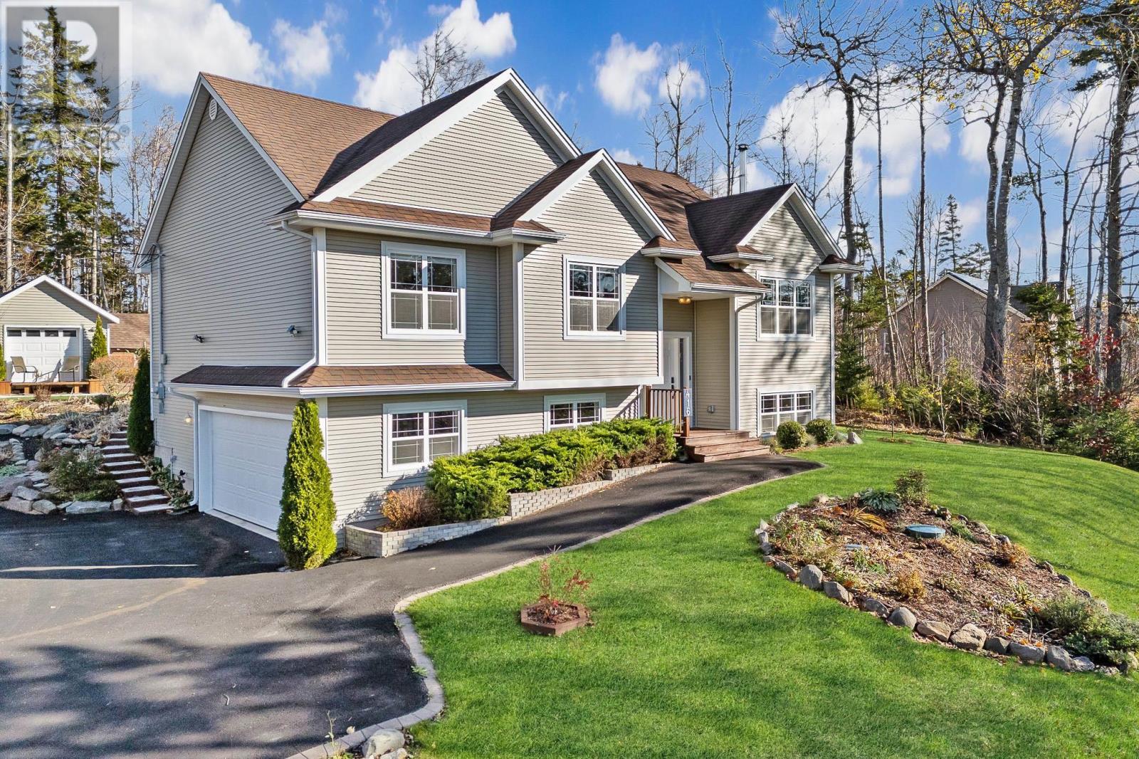 416 Crooked Stick Pass