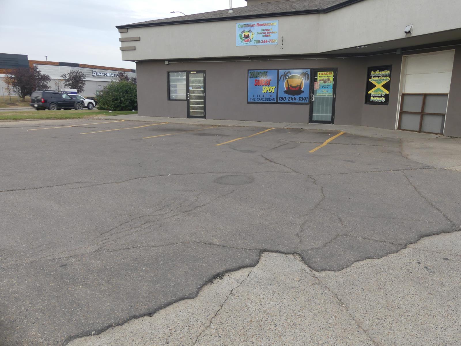 17543-17551  100 Avenue