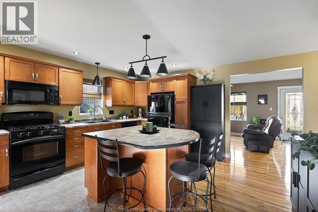 226 Maidstone AVENUE East