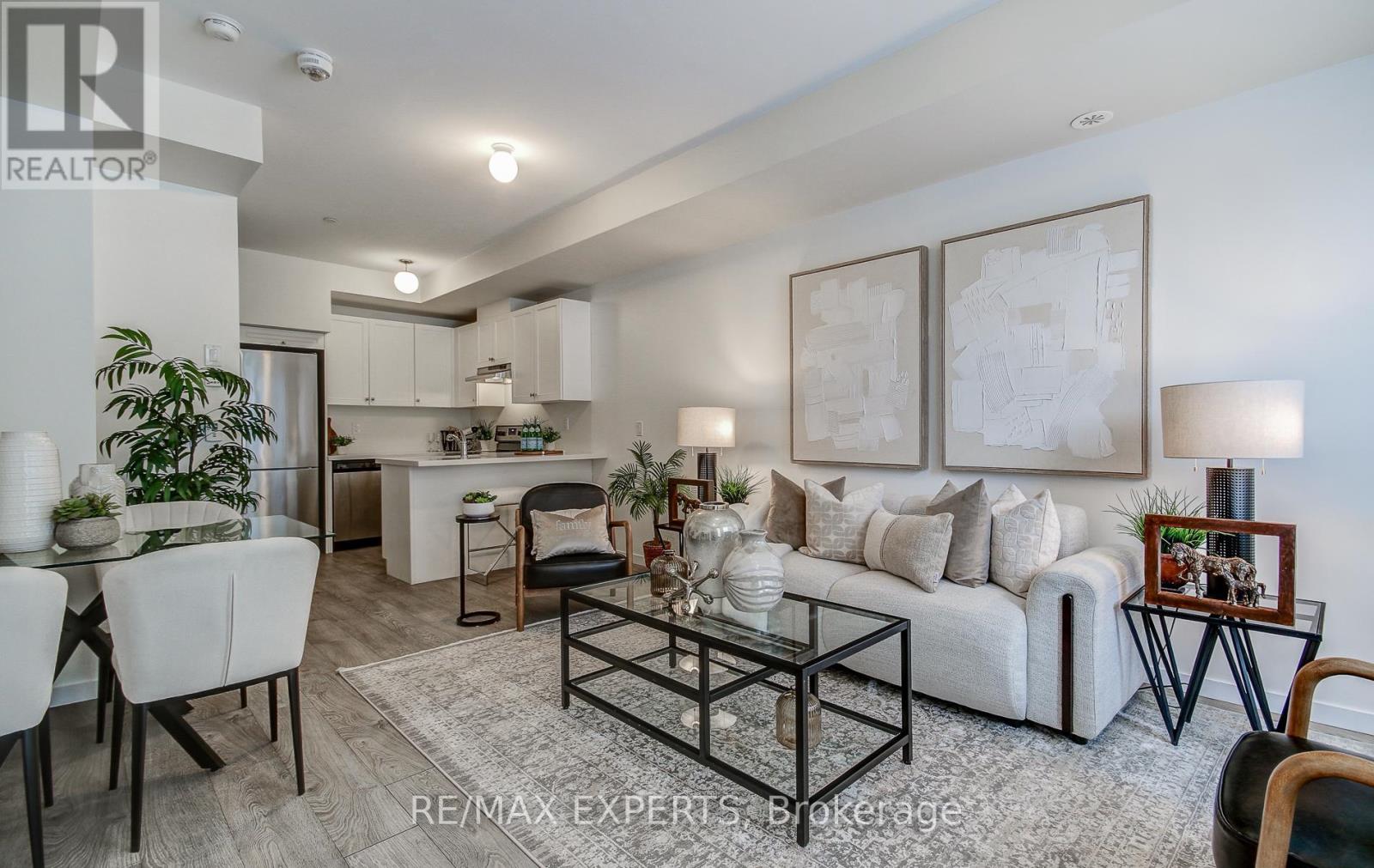 61 - 300 ALEX GARDNER CIRCLE