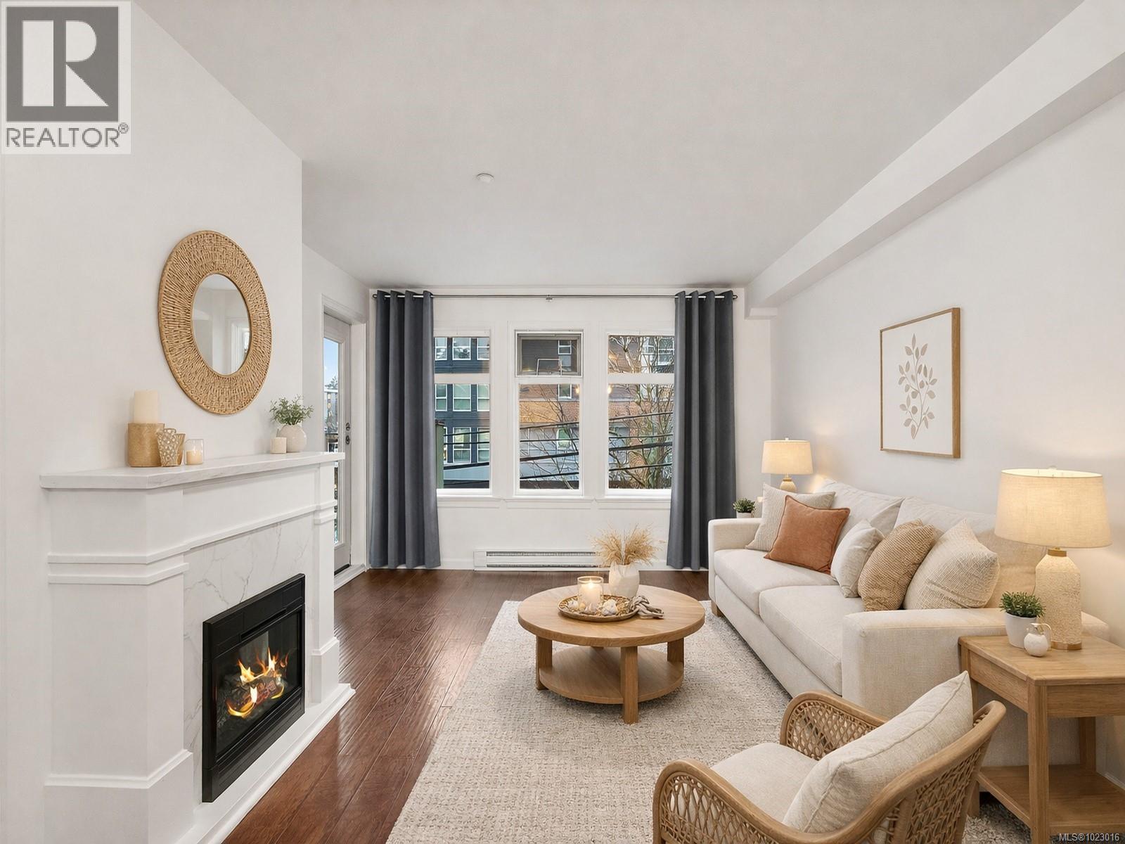 308 663 Goldstream Ave