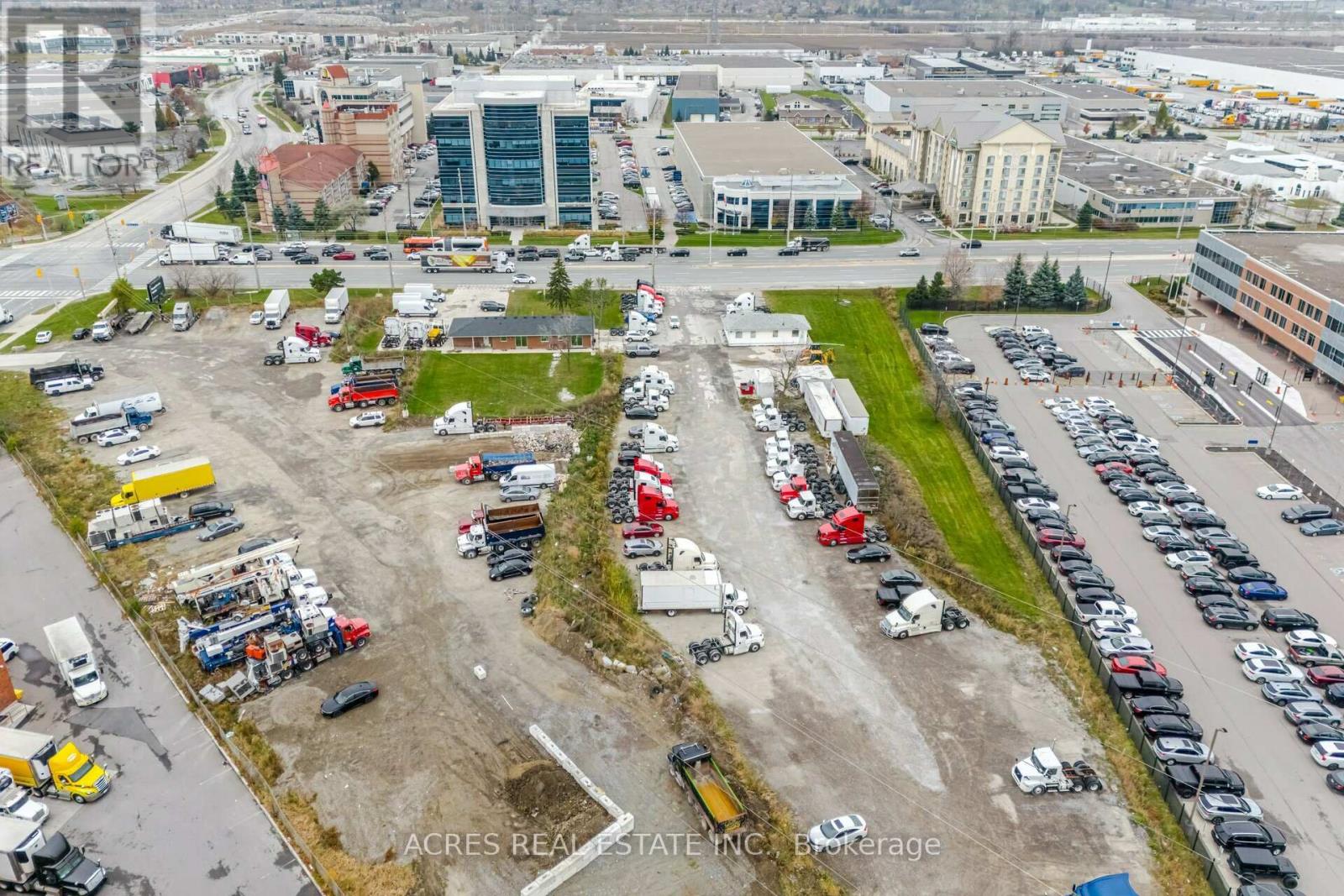 140-160 DERRY ROAD E