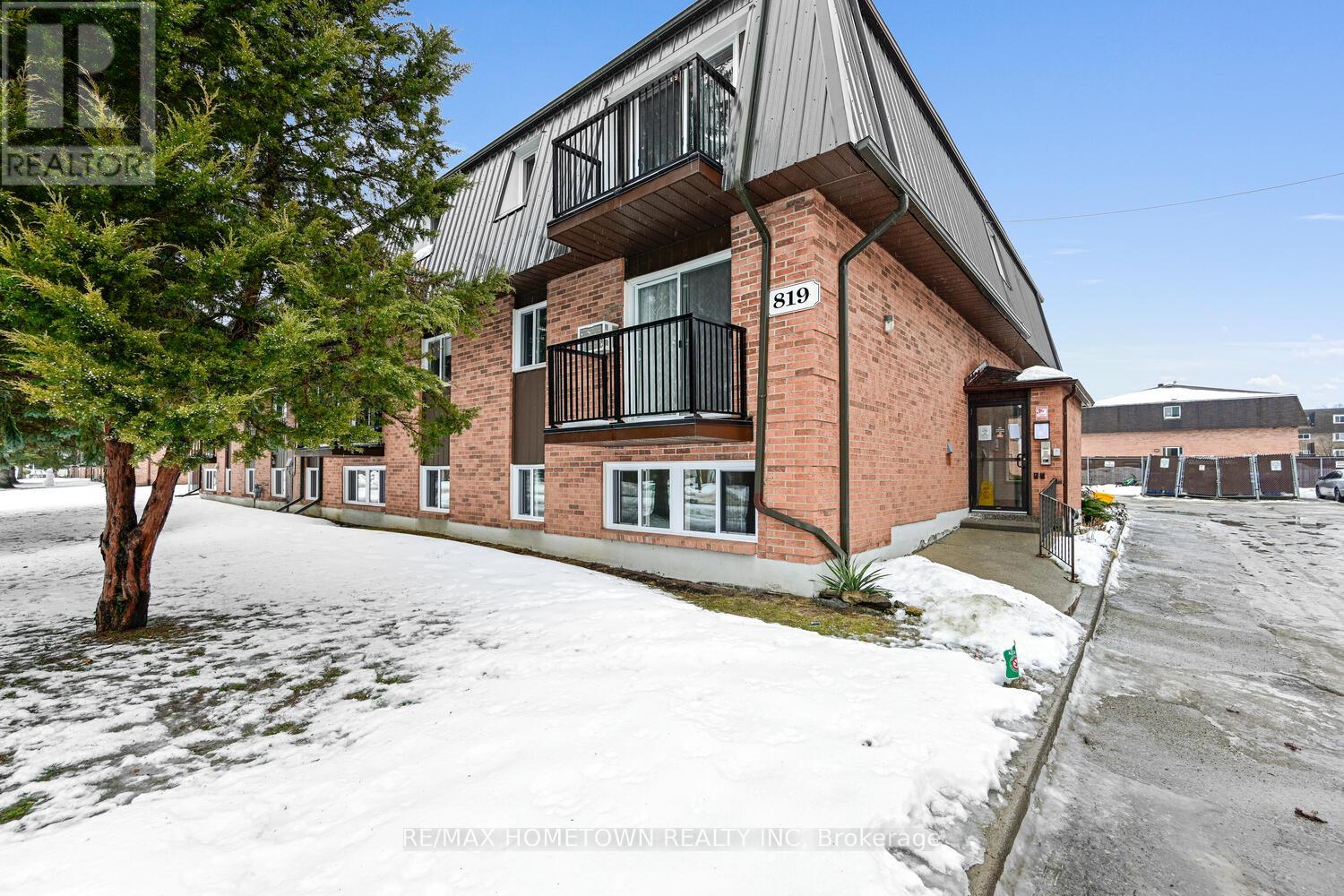 16 - 819 MACODRUM DRIVE