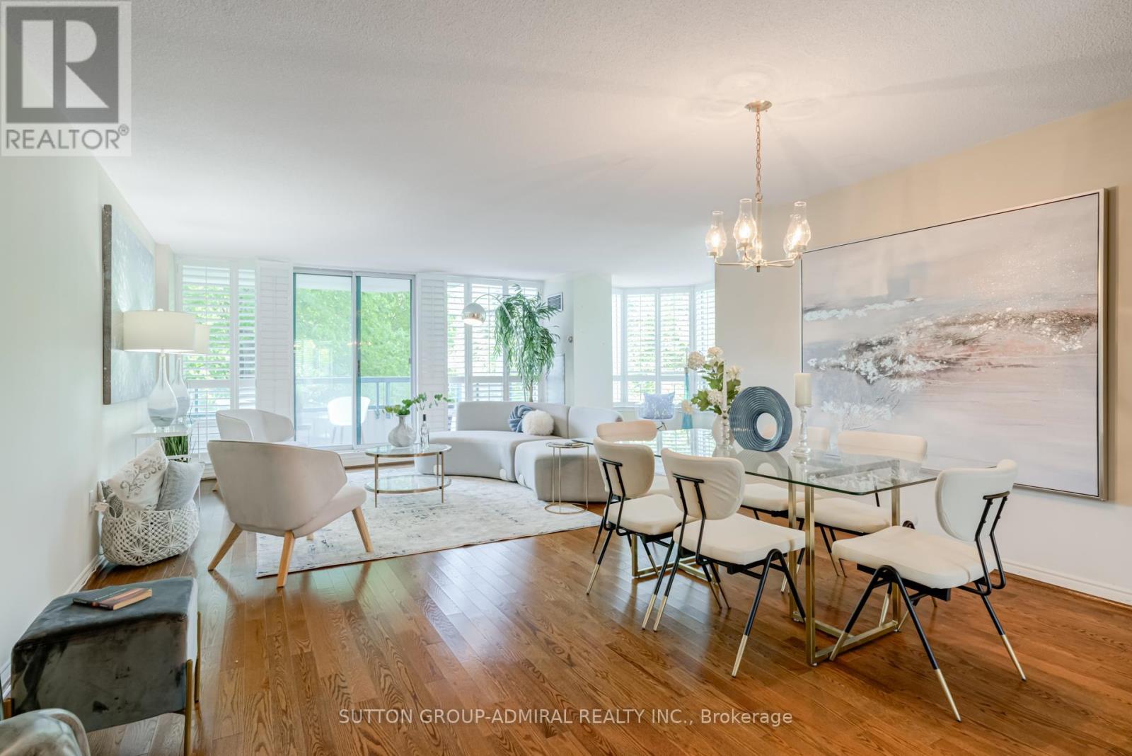 311 - 7250 YONGE STREET