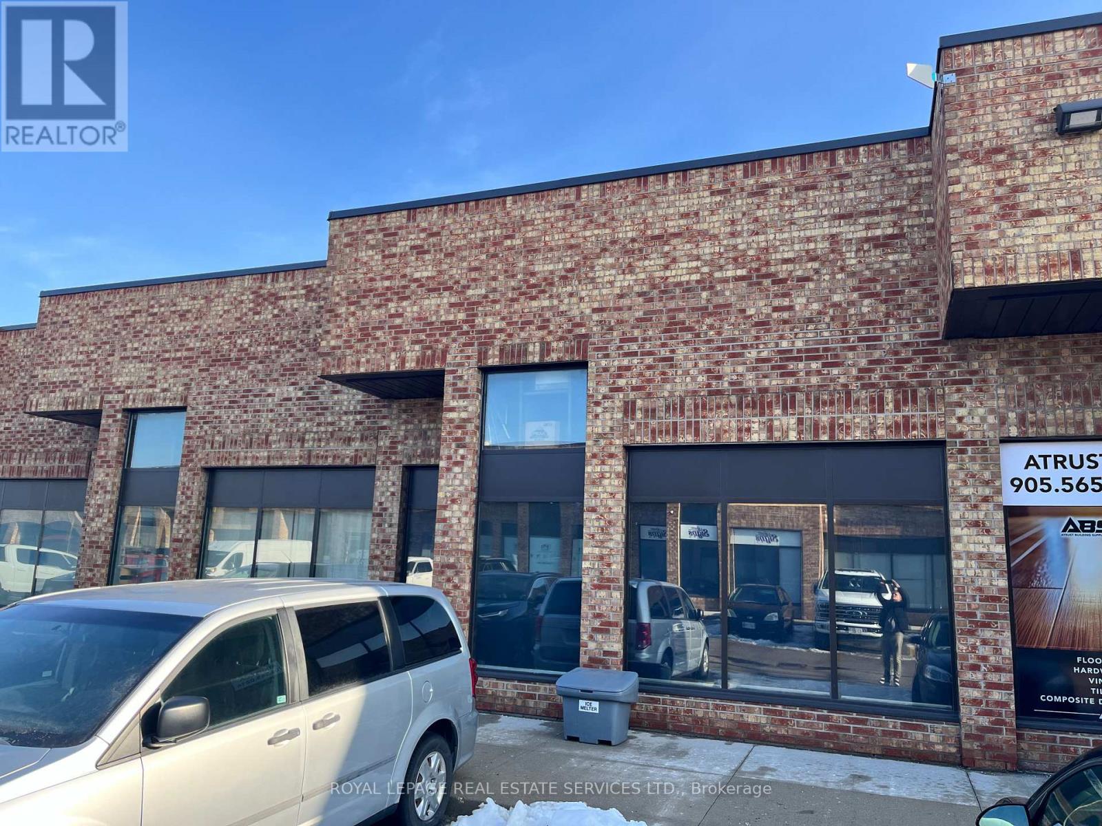 10 - 6720 DAVAND DRIVE