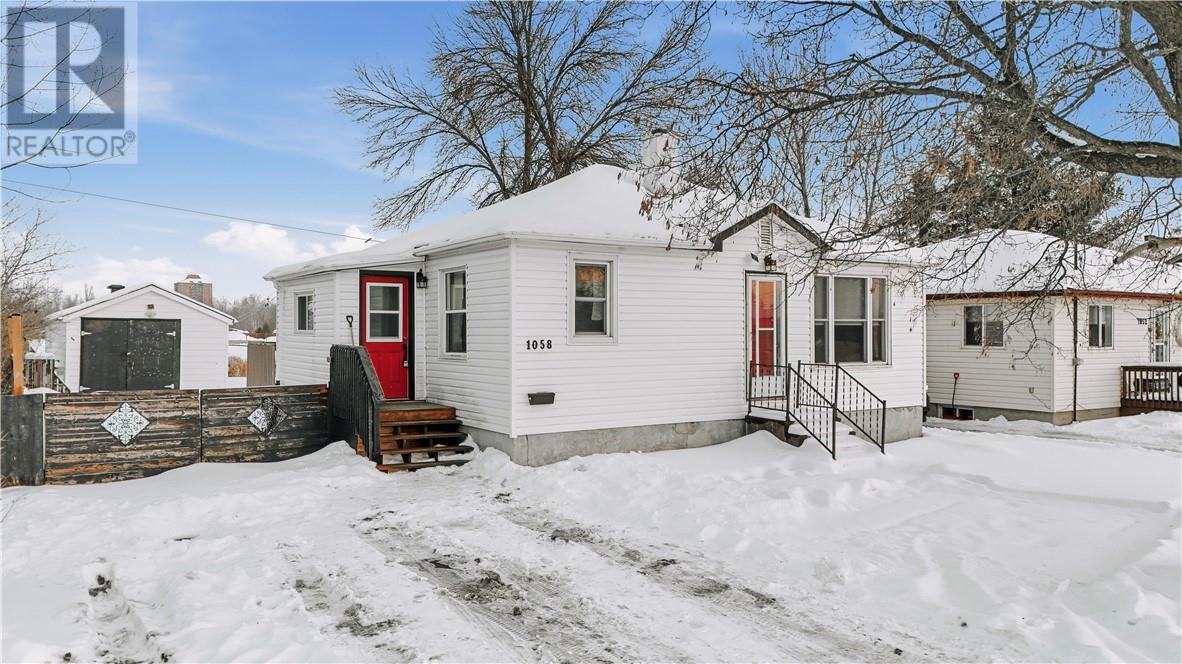 1058 Madeleine Avenue
