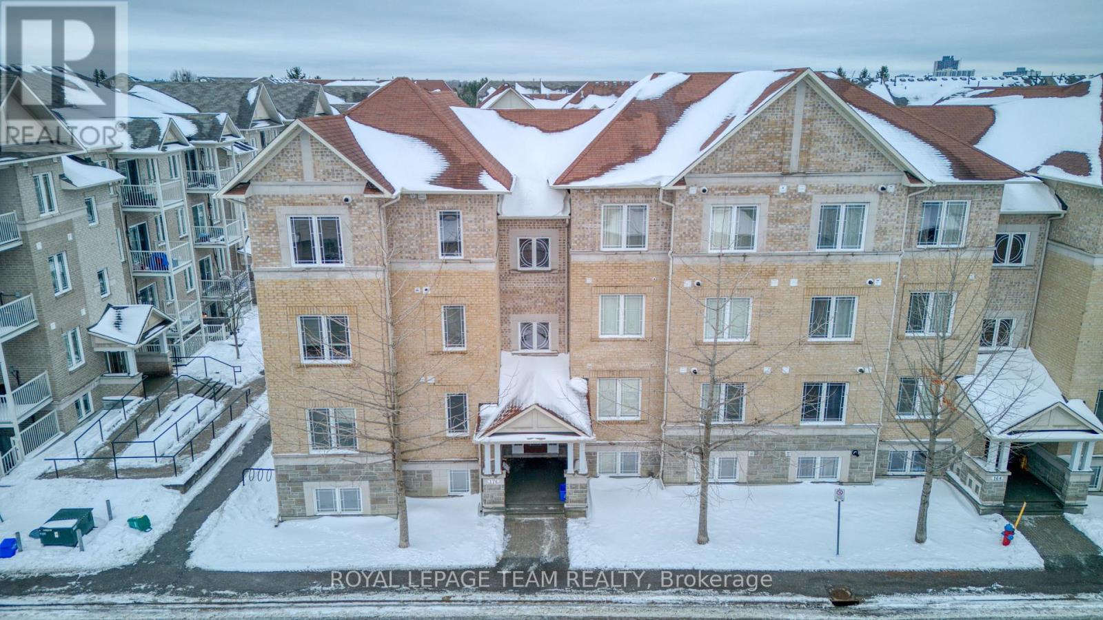 7 - 176 PASEO PRIVATE