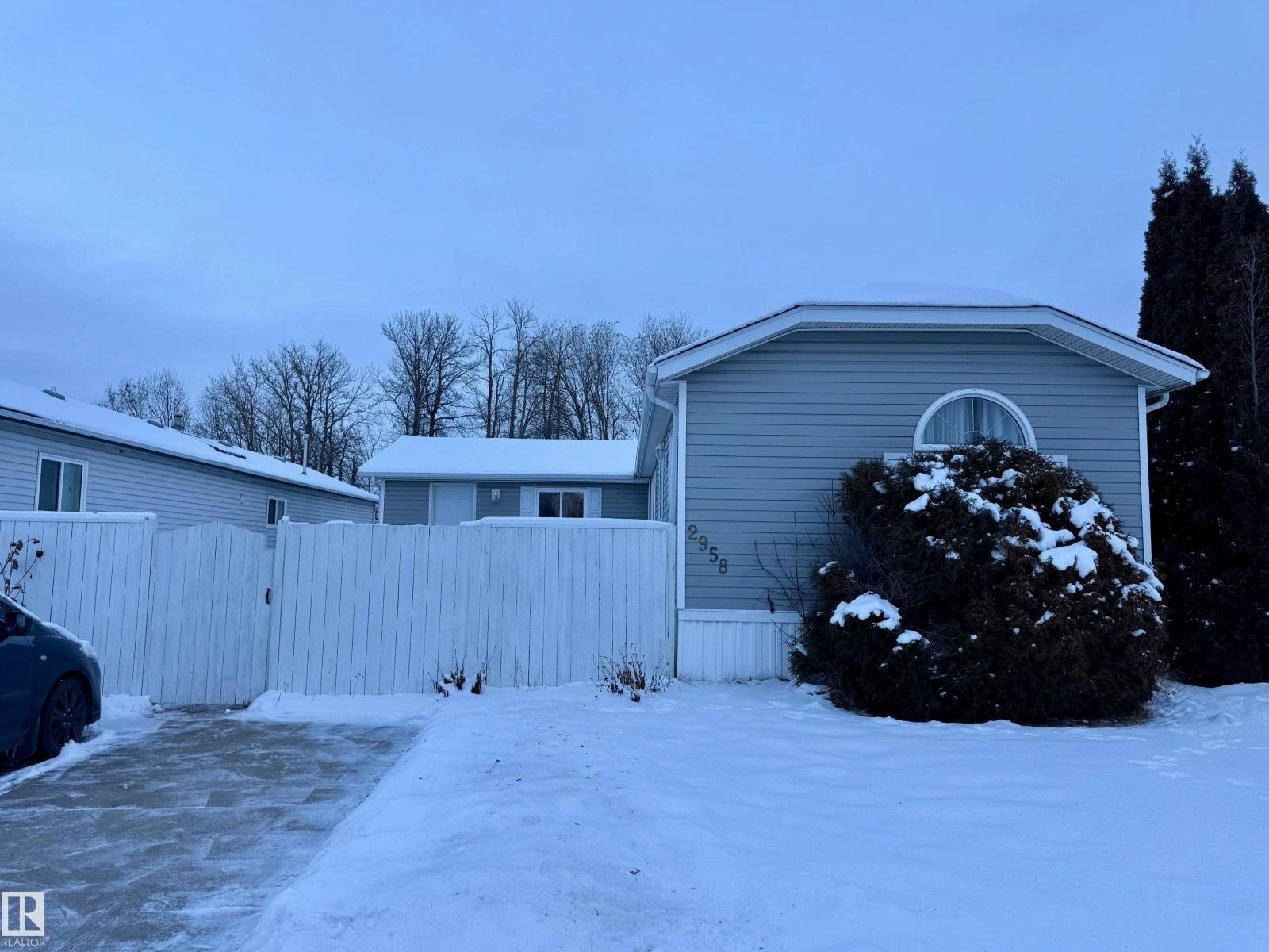 2958 Lakewood DR NW NW