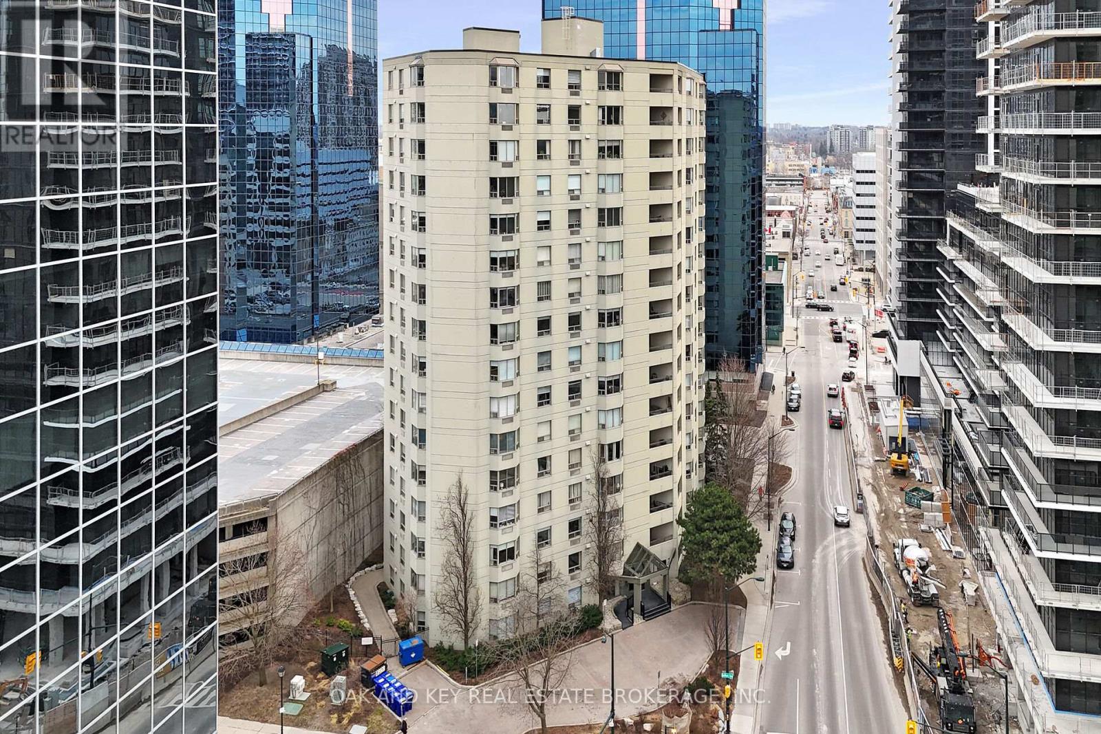 1404 - 500 TALBOT STREET