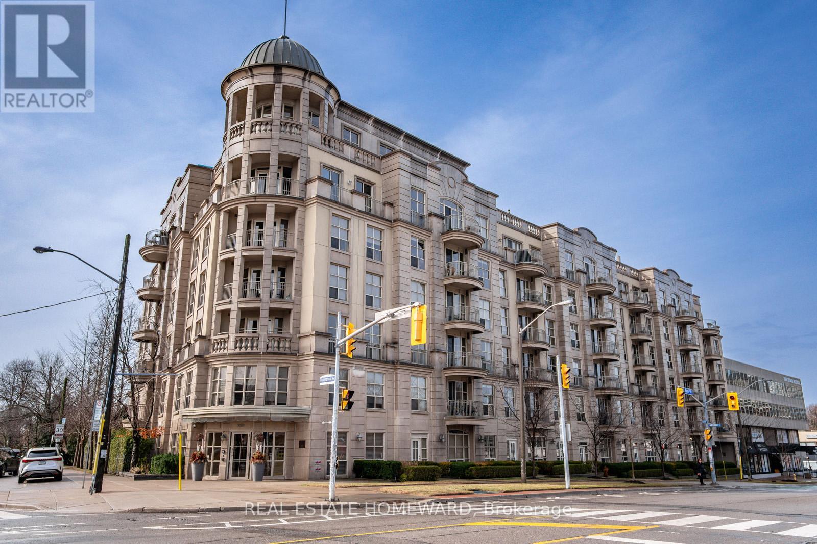 312 - 3085 BLOOR STREET W