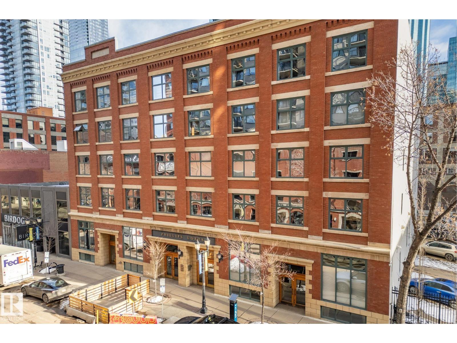 #302 10169 104 ST NW