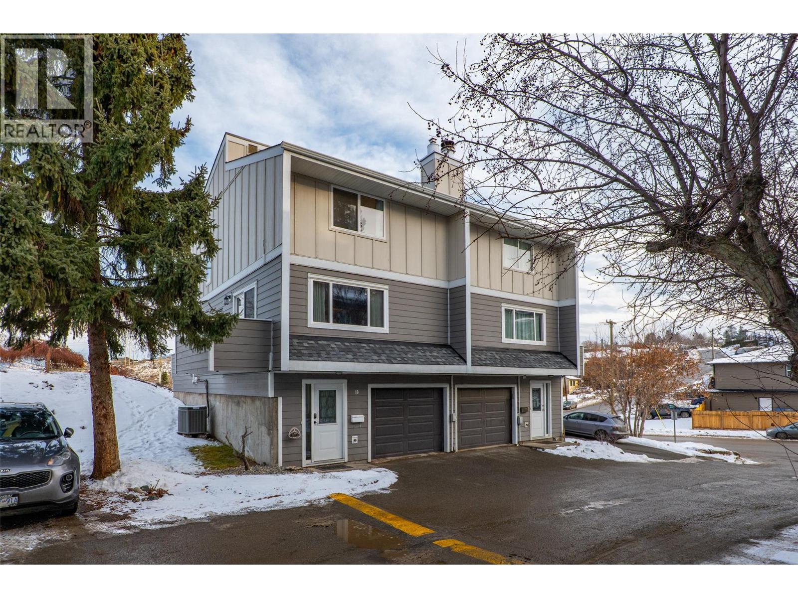 1810 SPRINGHILL Drive Unit# 10