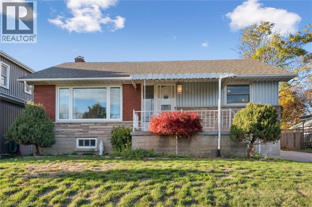 532 VICTORIA Street S