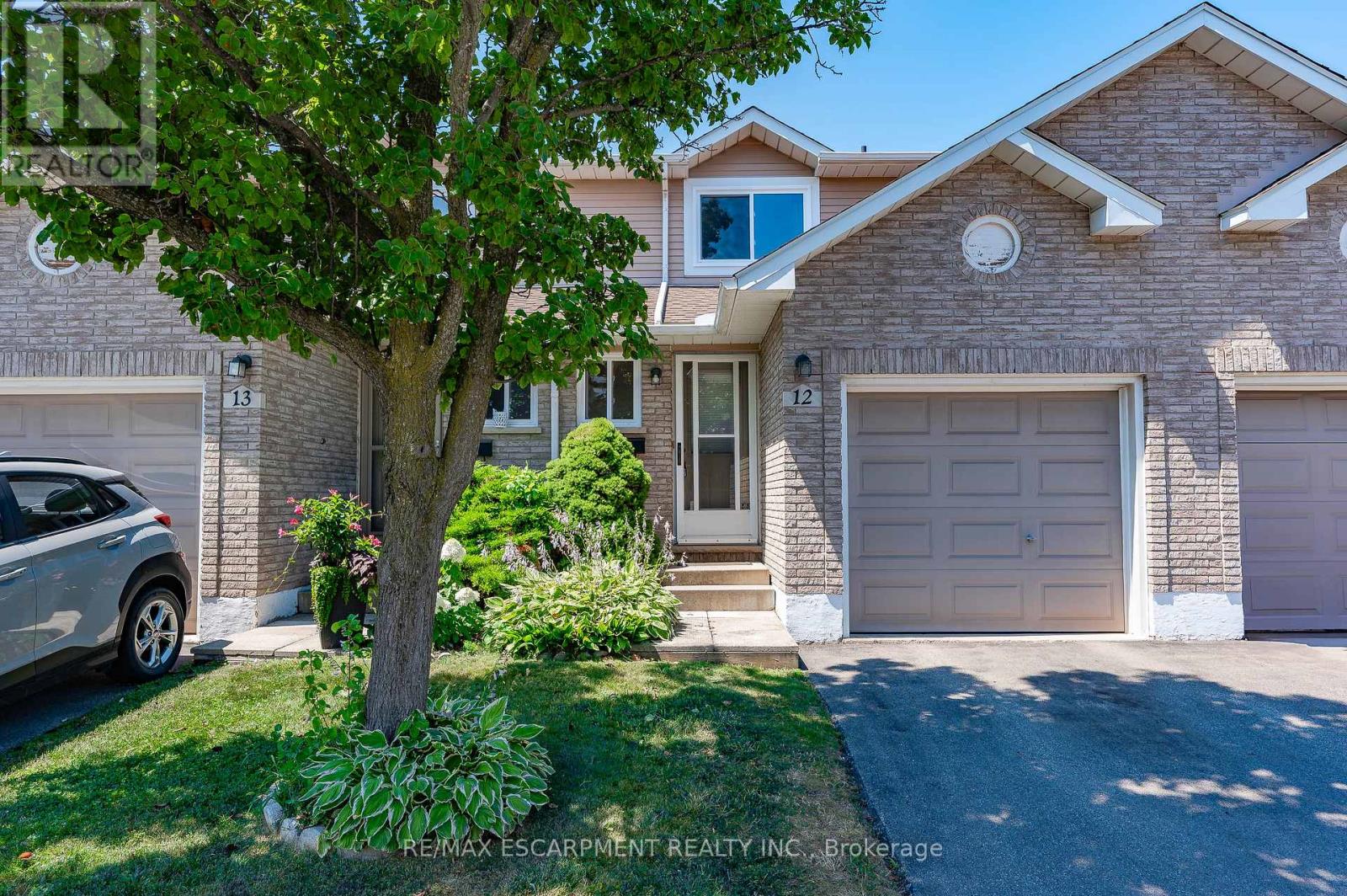 12 - 610 BARTON STREET