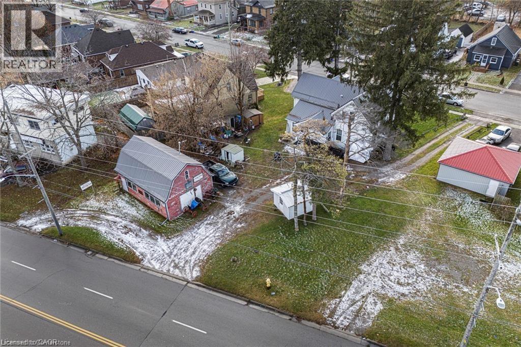 PT LT 17 QUEENSWAY W