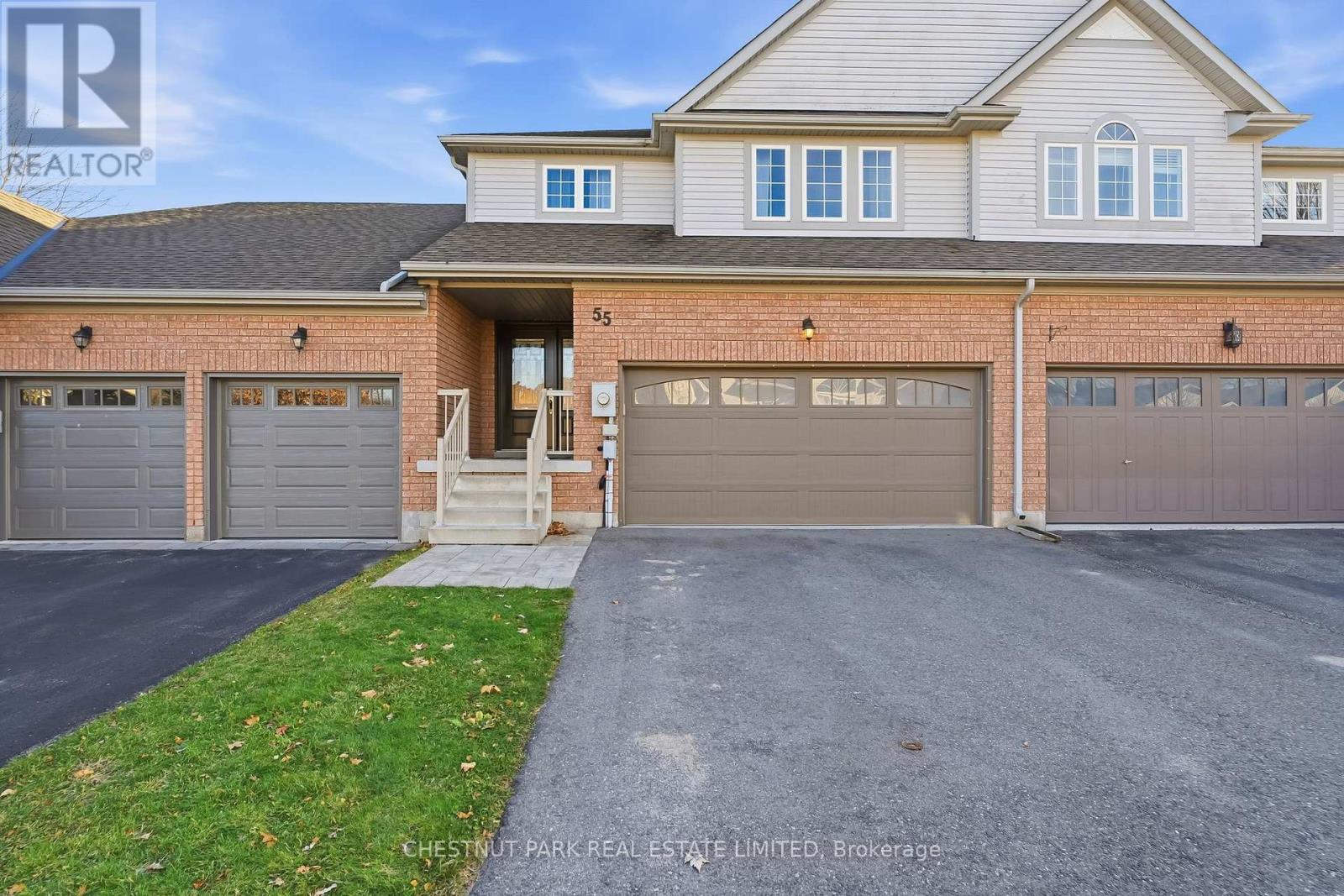 55 APPLE TREE CRESCENT