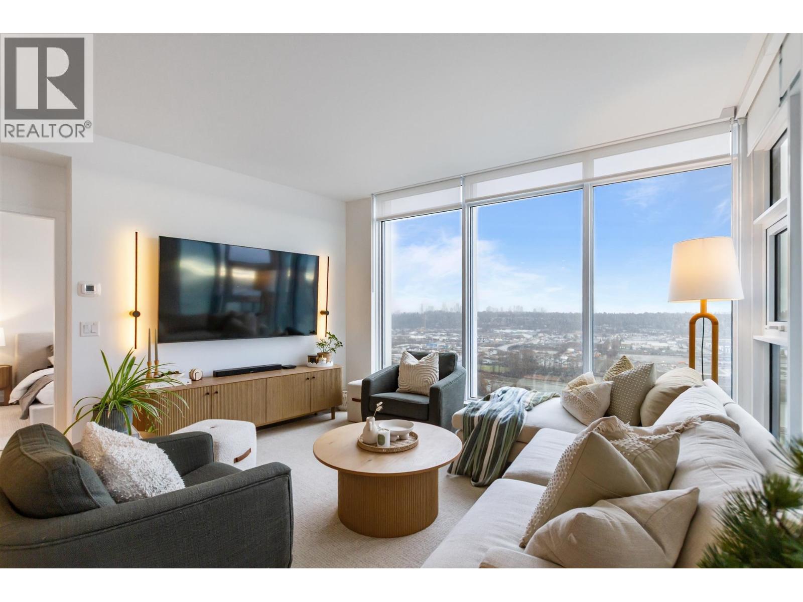 3208 680 QUAYSIDE DRIVE