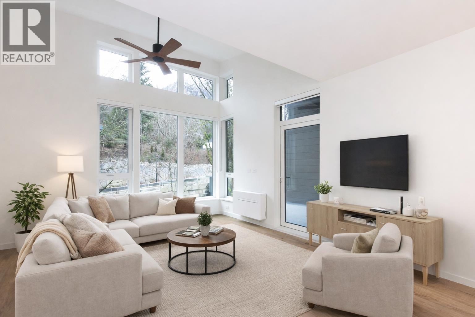 610 1504 SCOTT CRESCENT