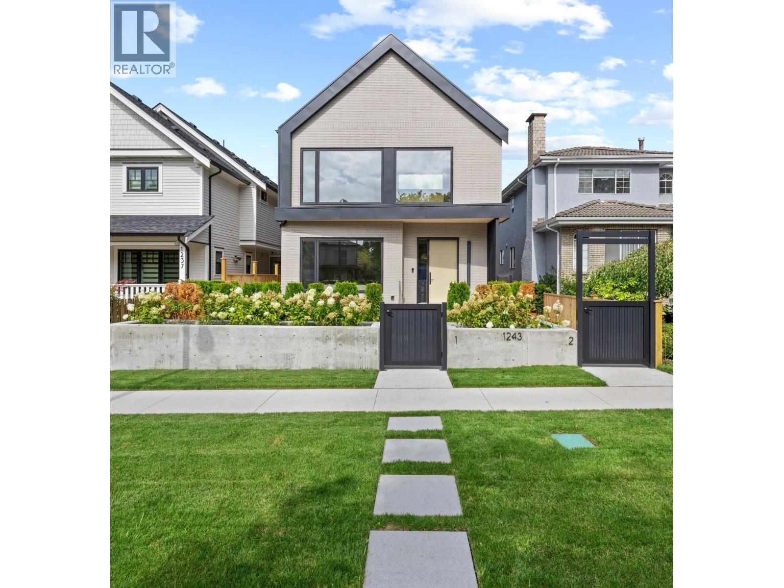 1 1243 E 27TH AVENUE