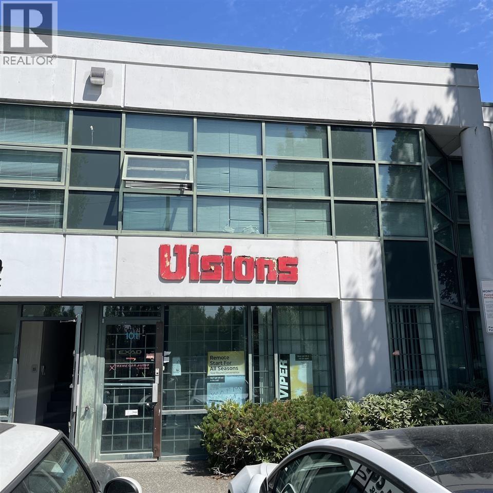 101 1089 NE KENT AVENUE