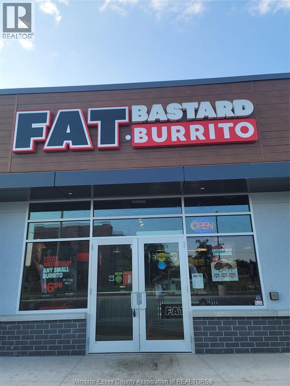 8482 WYANDOTTE STREET East Unit# 2