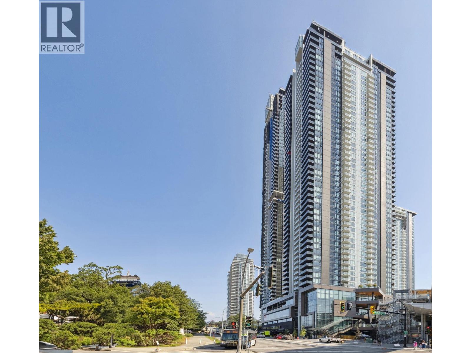 811 2186 GILMORE AVENUE