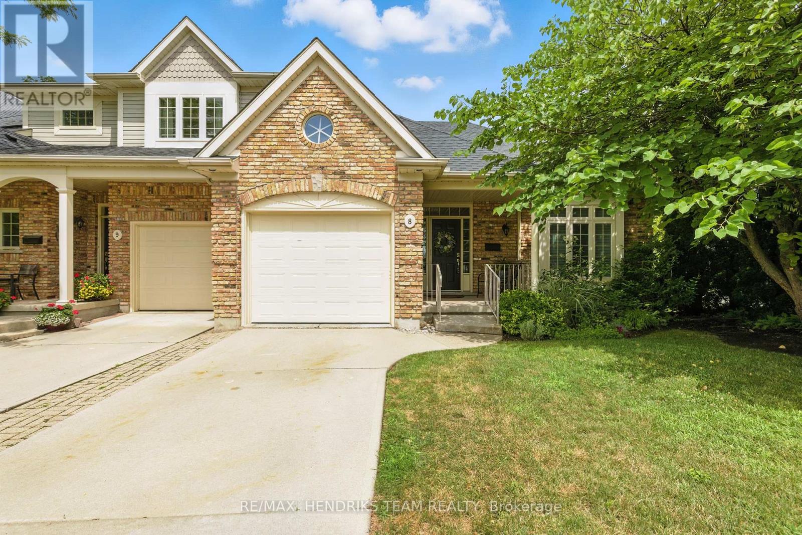 8 - 174 MARTINDALE ROAD