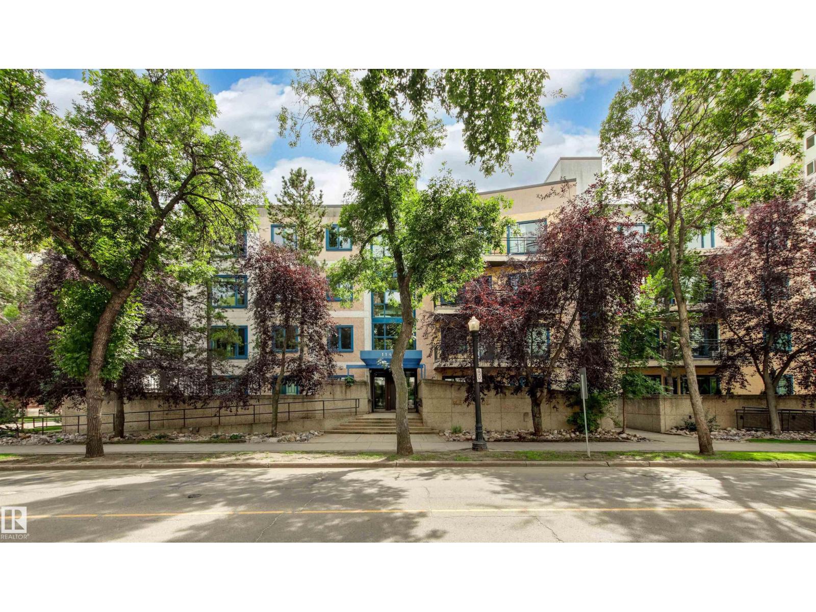 #204 11415 100 AV NW