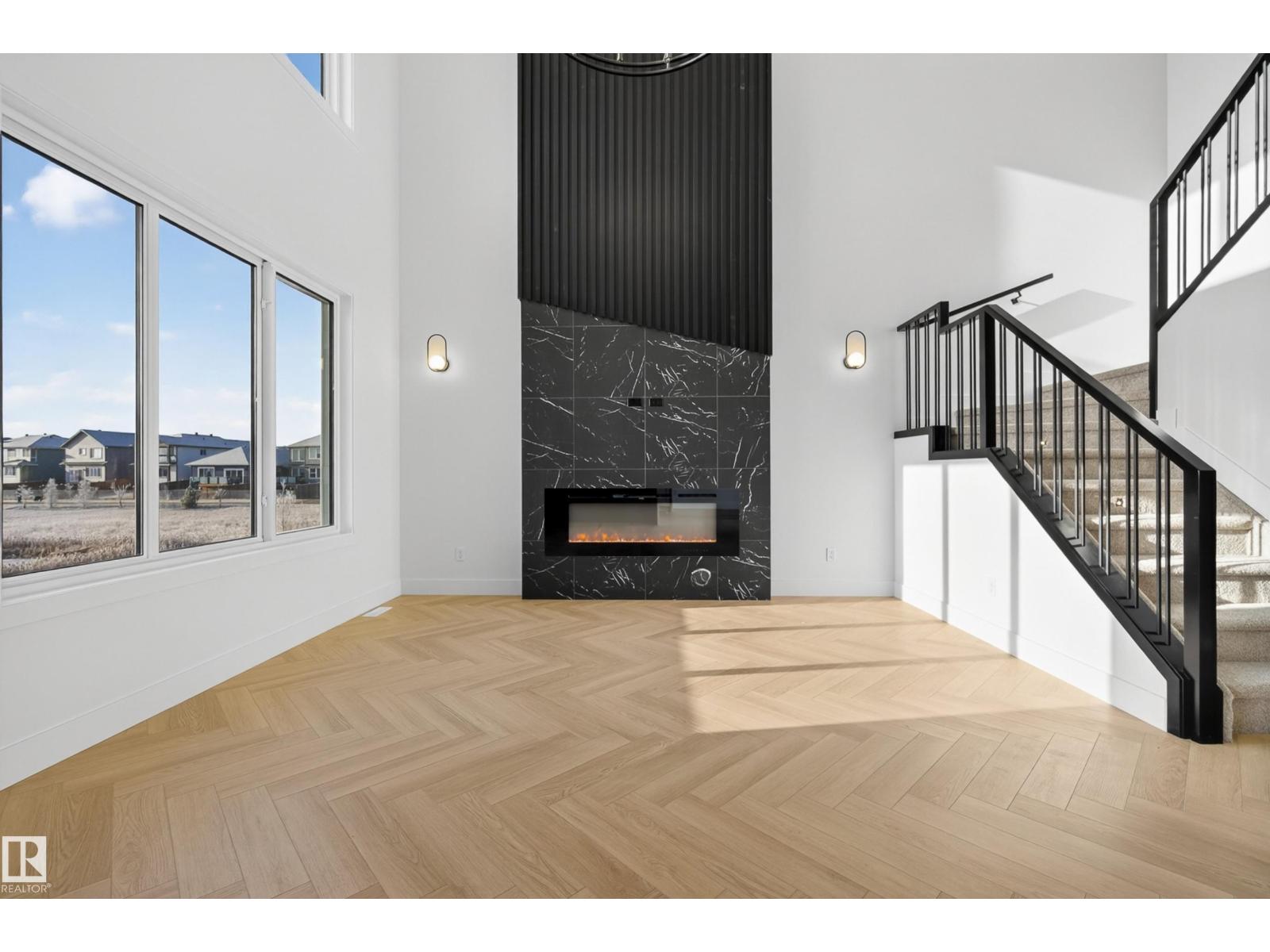 3315 Chickadee DR NW