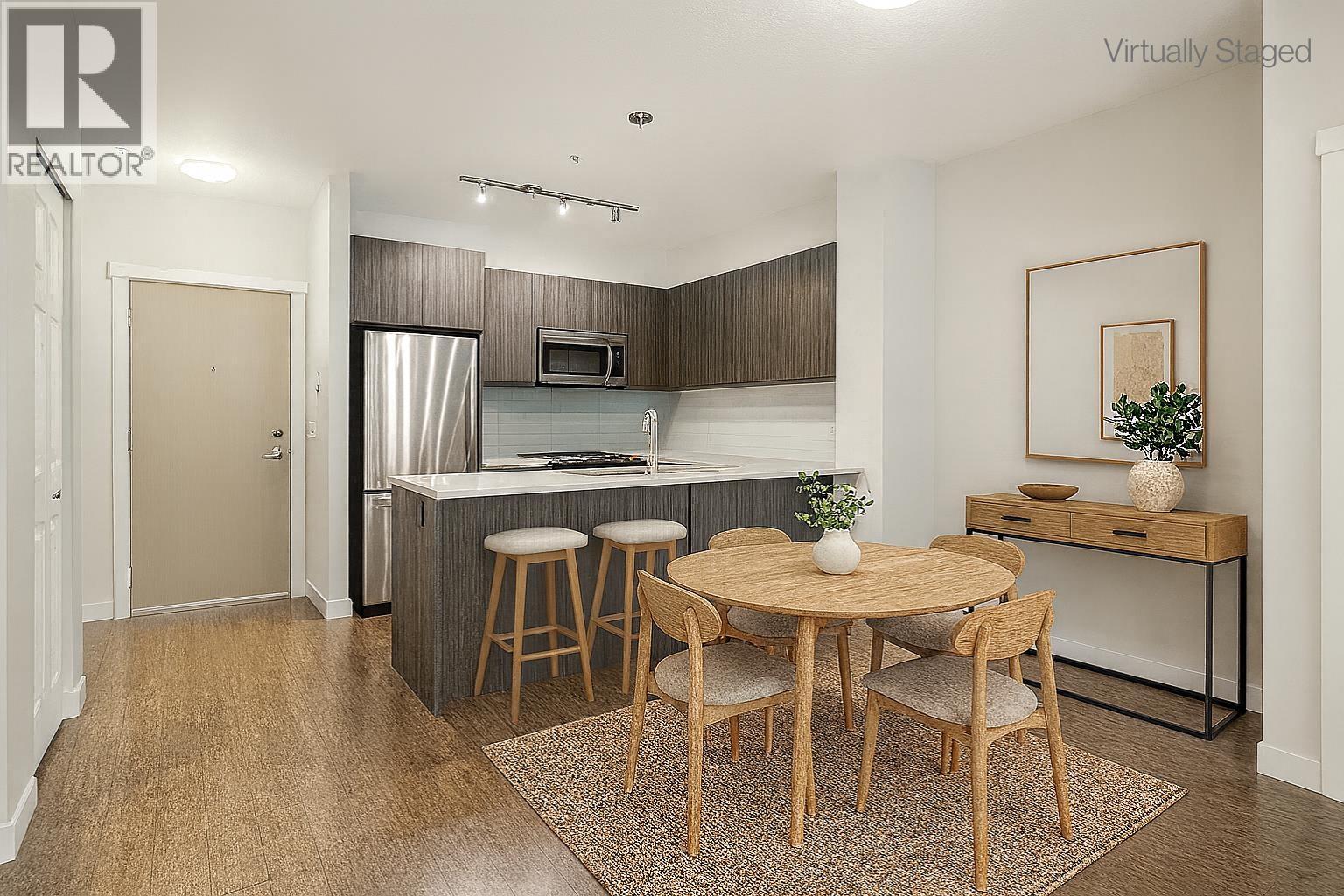 104 607 COTTONWOOD AVENUE