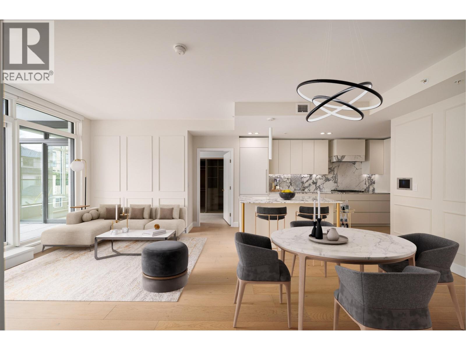 303 3668 W 10TH AVENUE