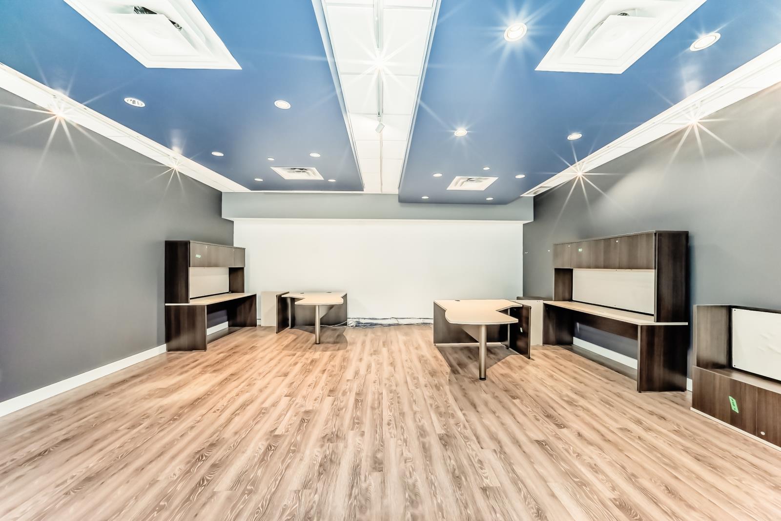 108 2627  ELLWOOD Drive