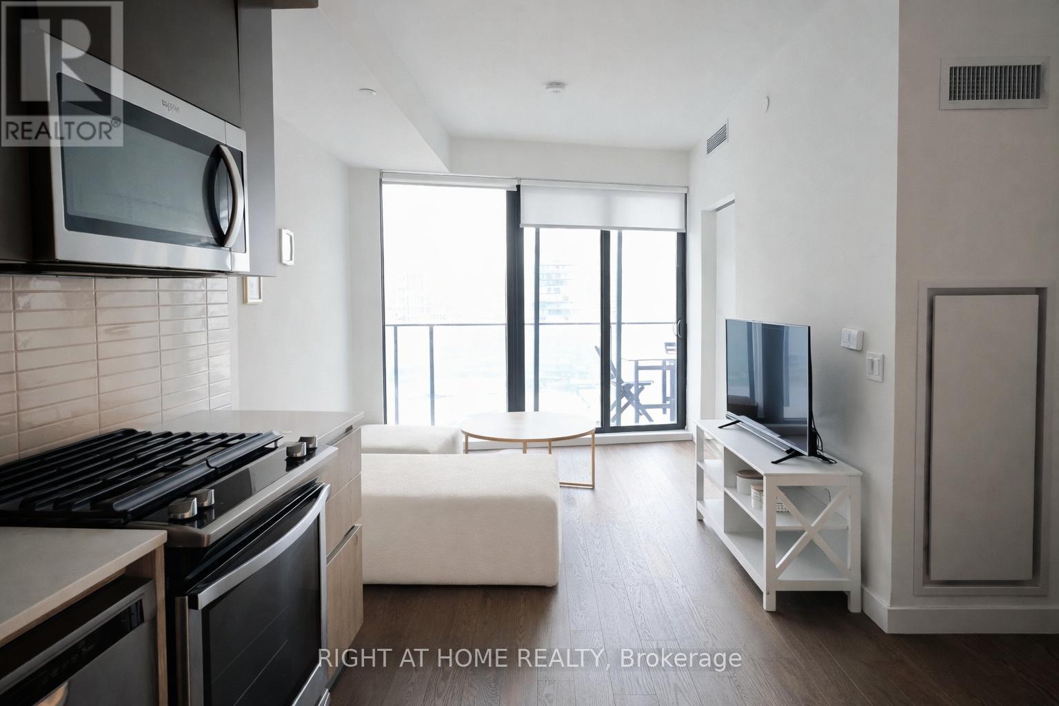 2108 - 2A CHURCH STREET