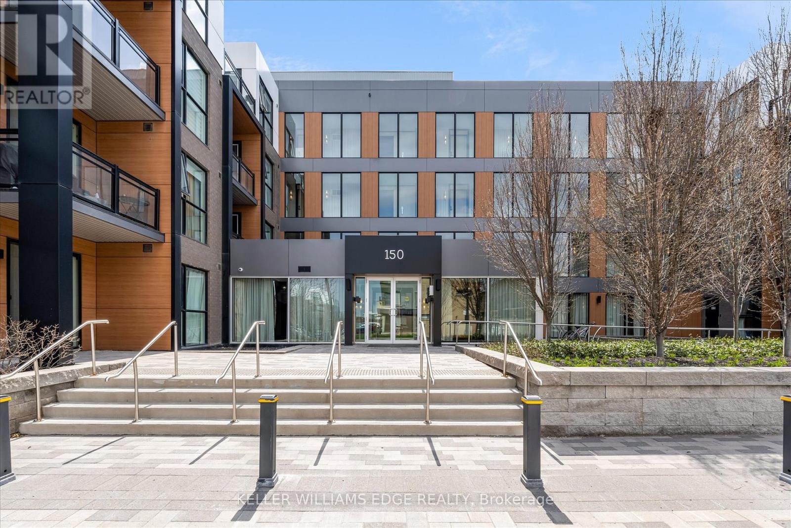 402 - 150 SABINA DRIVE