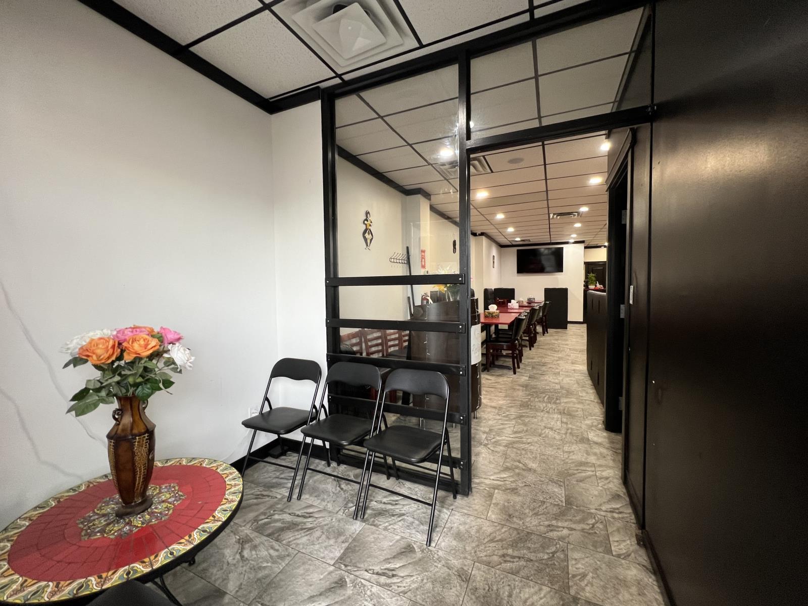 326  Saddleback Rd NW