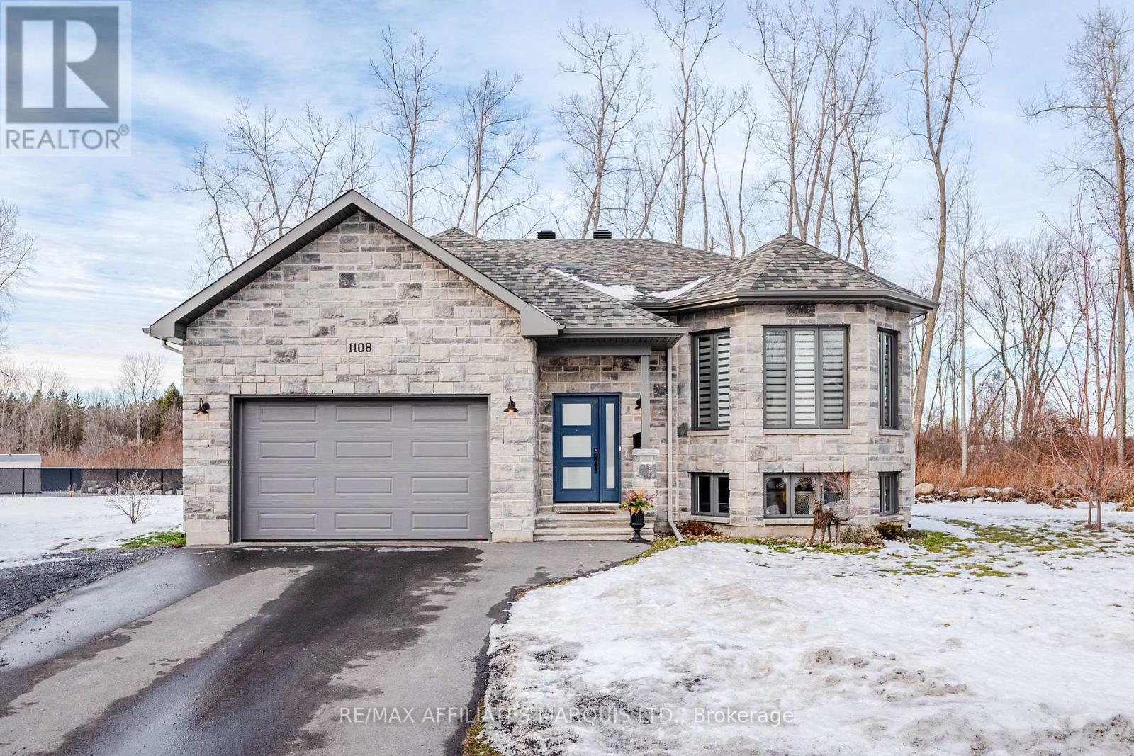 1108 NICOLAS CRESCENT