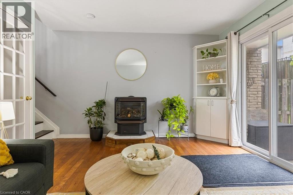 211 VERONICA Drive Unit# 26