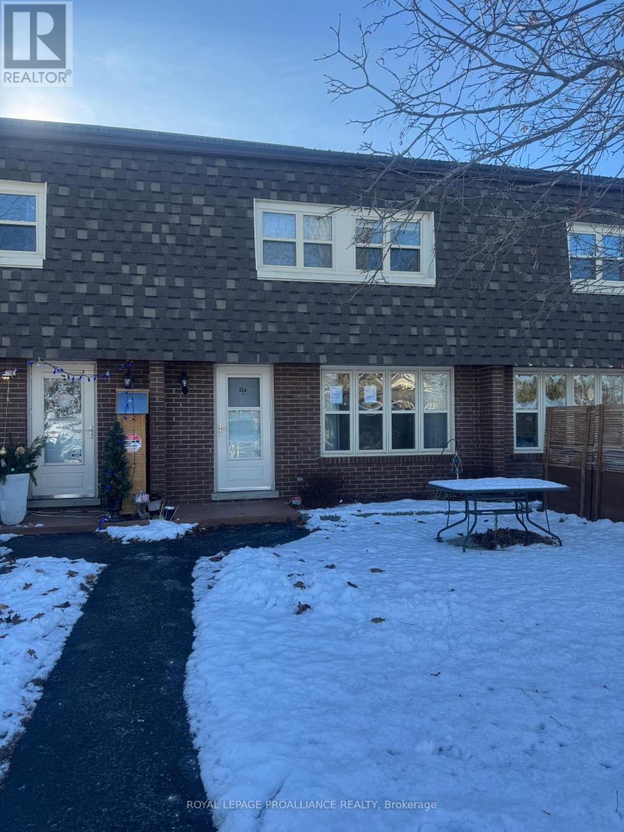 11A - 158 CROMWELL STREET