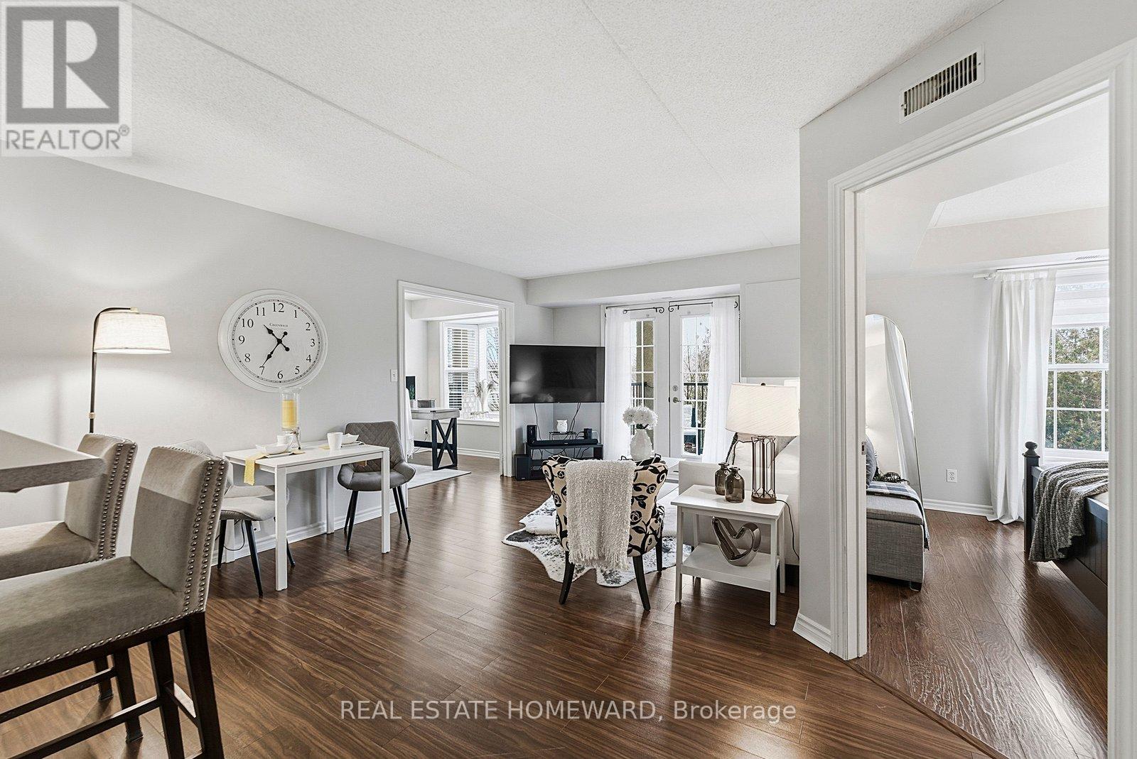 309 - 1451 WALKER'S LINE