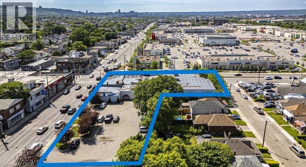 1325 BARTON Street E