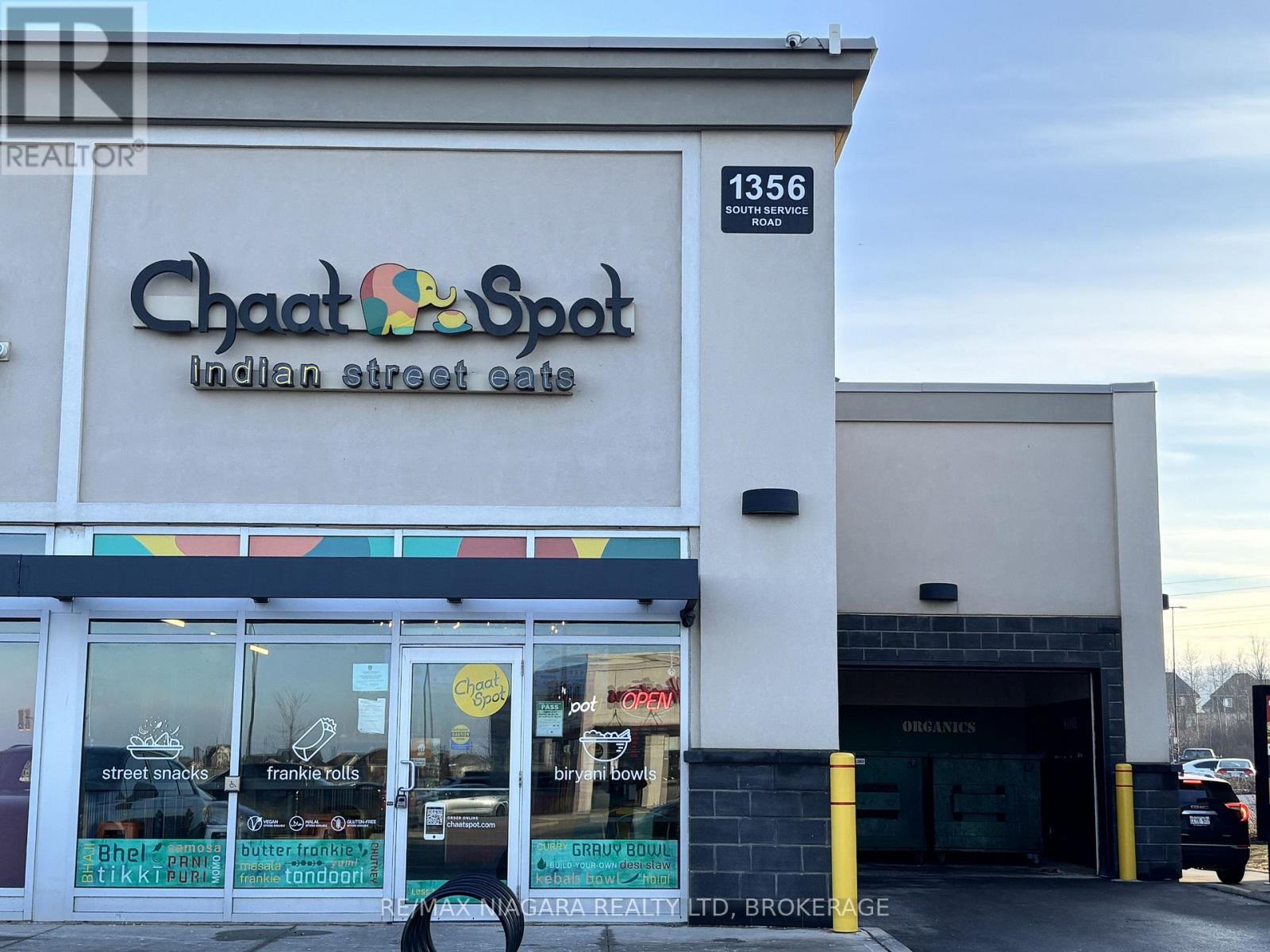 UNIT #4 - 1356 SOUTH SERVICE ROAD S