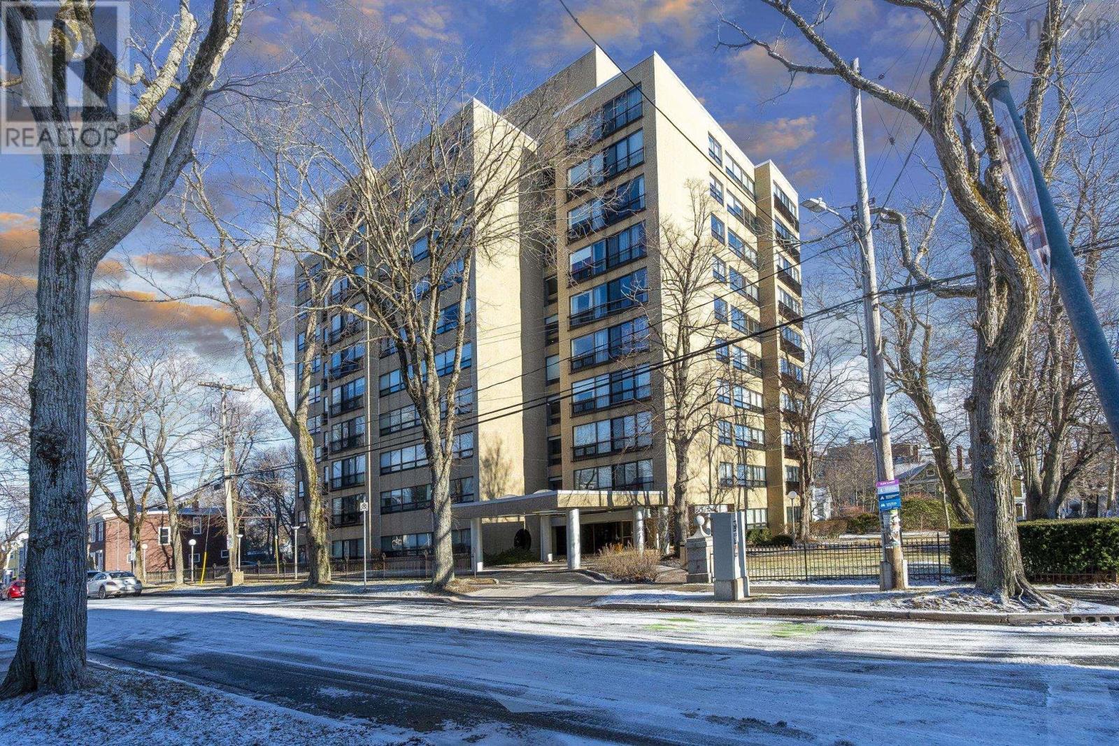 607 6095 Coburg Road