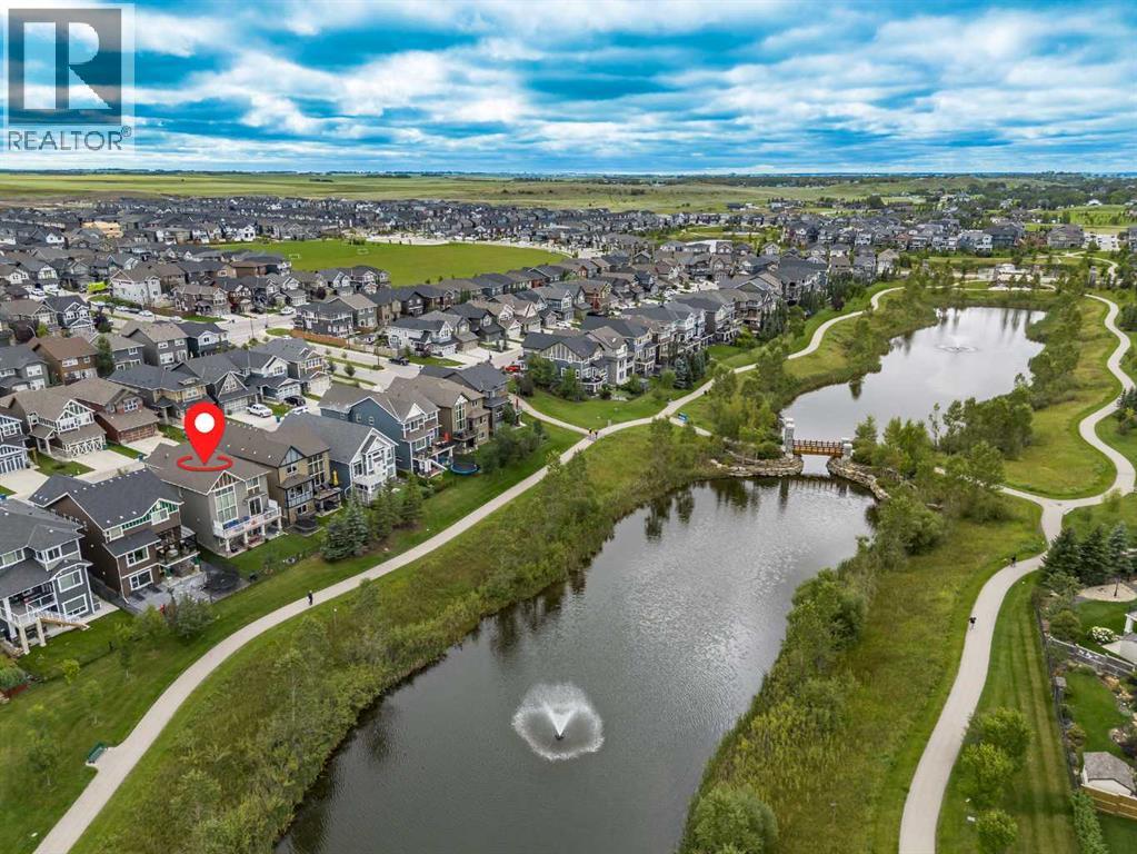 225 Kingsmere Cove SE