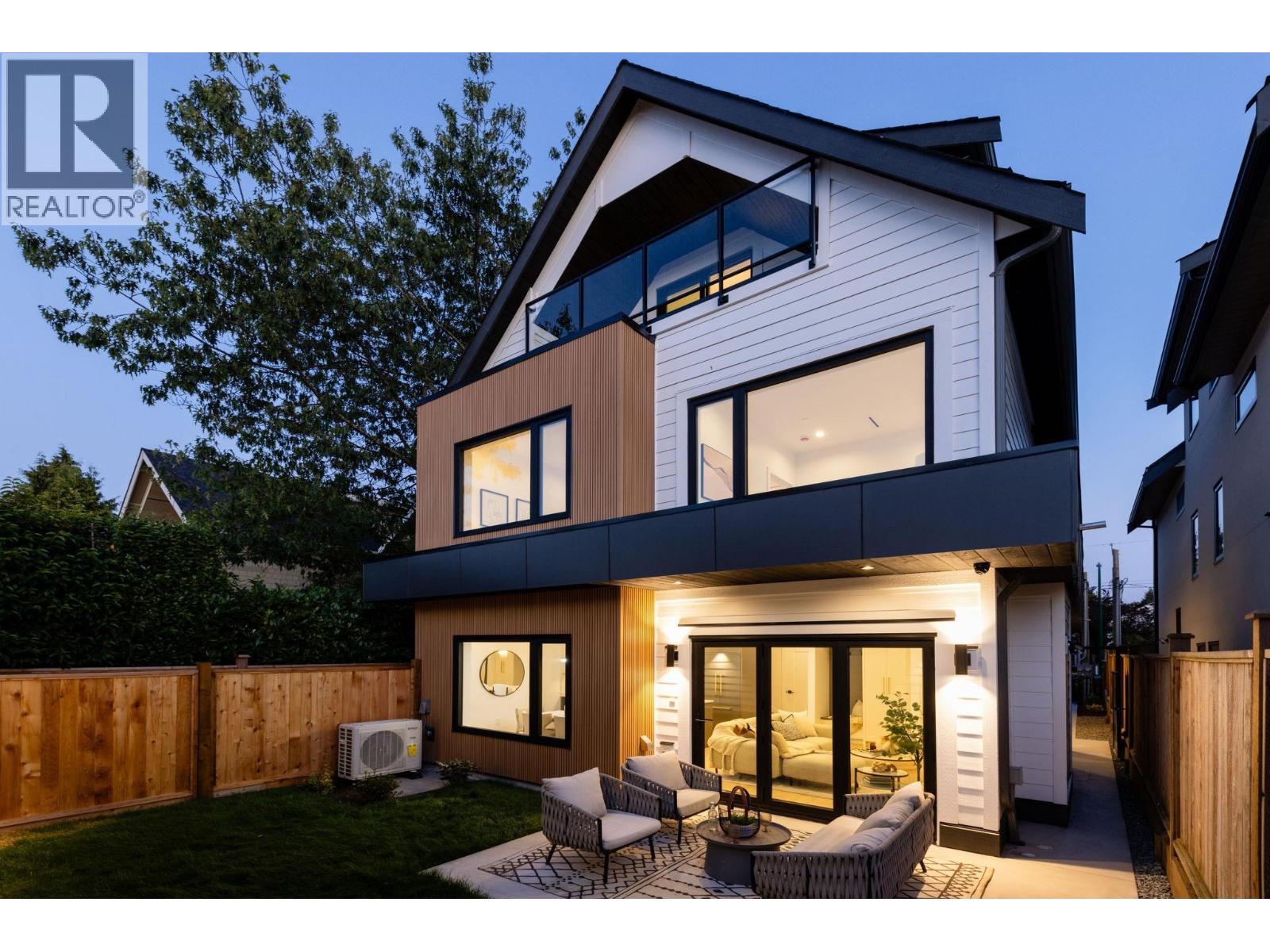 #2 1079 E 14TH AVENUE