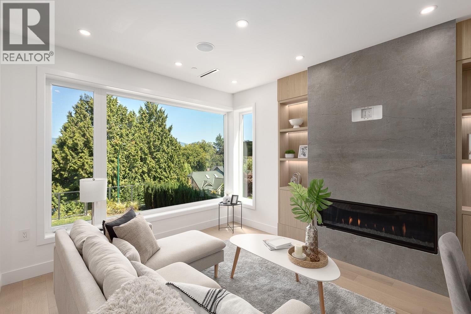 1 3536 W 14TH AVENUE